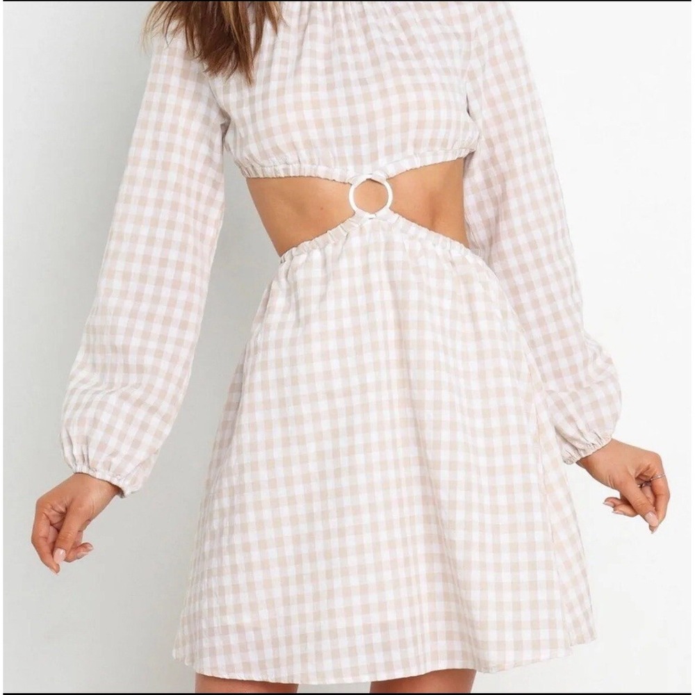 Petal + Pup Gingham Dress Size 2 Beige White Off Shoulder Ring Center Open Back
